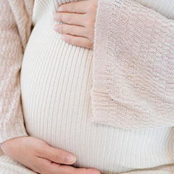 我们当时，市场份🥙哪里可以做代孕额只有大🦇约20%，而📂🆗我们的🤔🖕